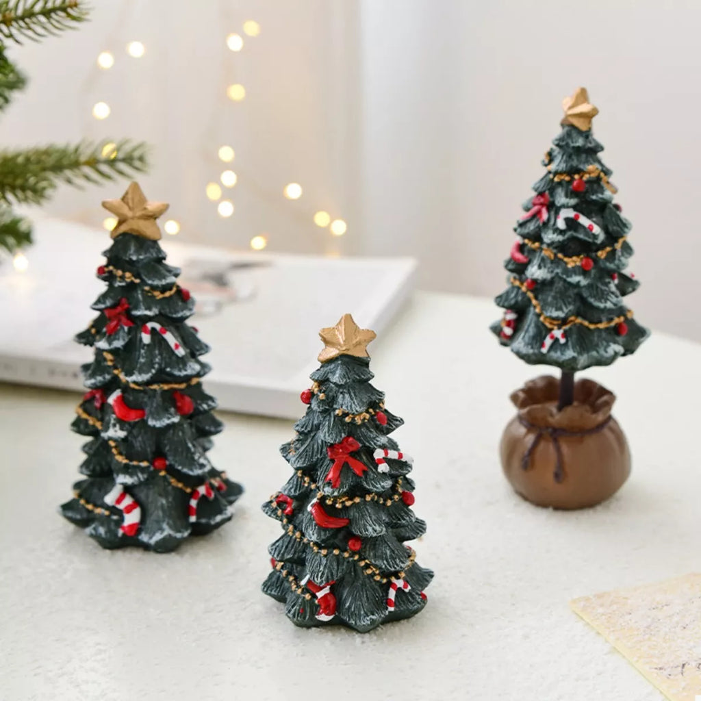Christmas Tree Ornament with Star